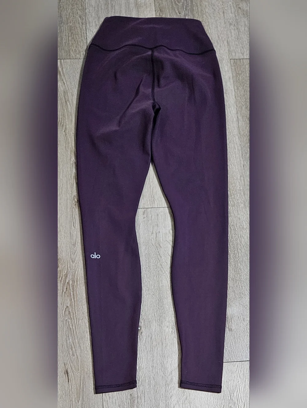 ALO Yoga Ripped Warrior Leggings High Waisted Women’s Size Small